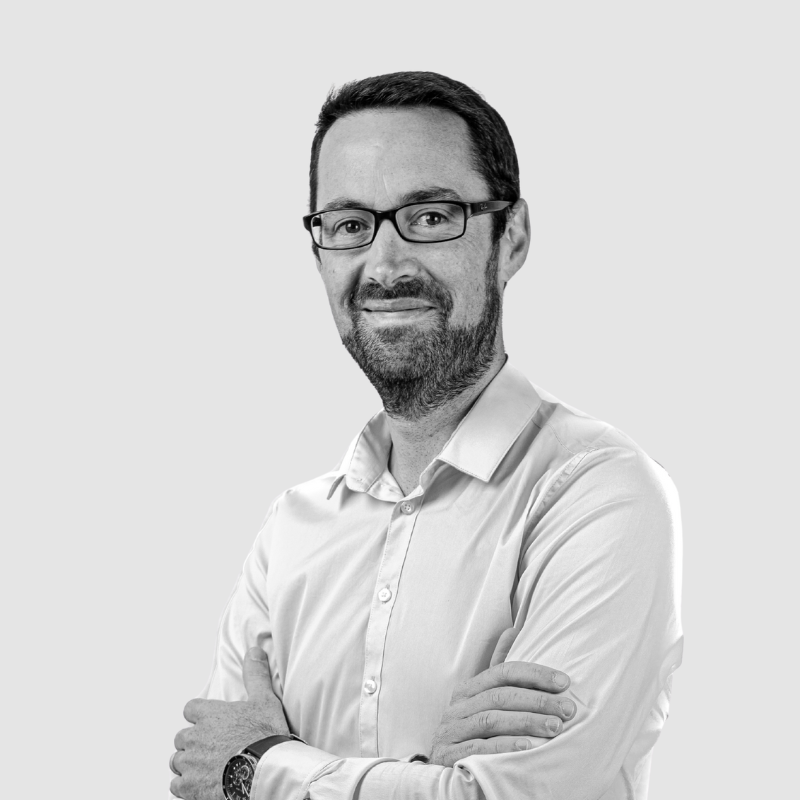 Samuel Hellio Elitya Finances